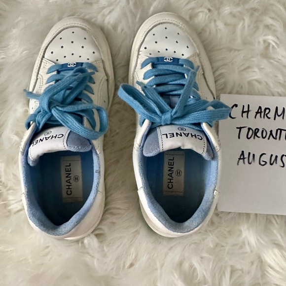 Chanel interlocking CC sneakers - Picture 2 of 12